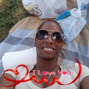 Meet your Posher, Shawana